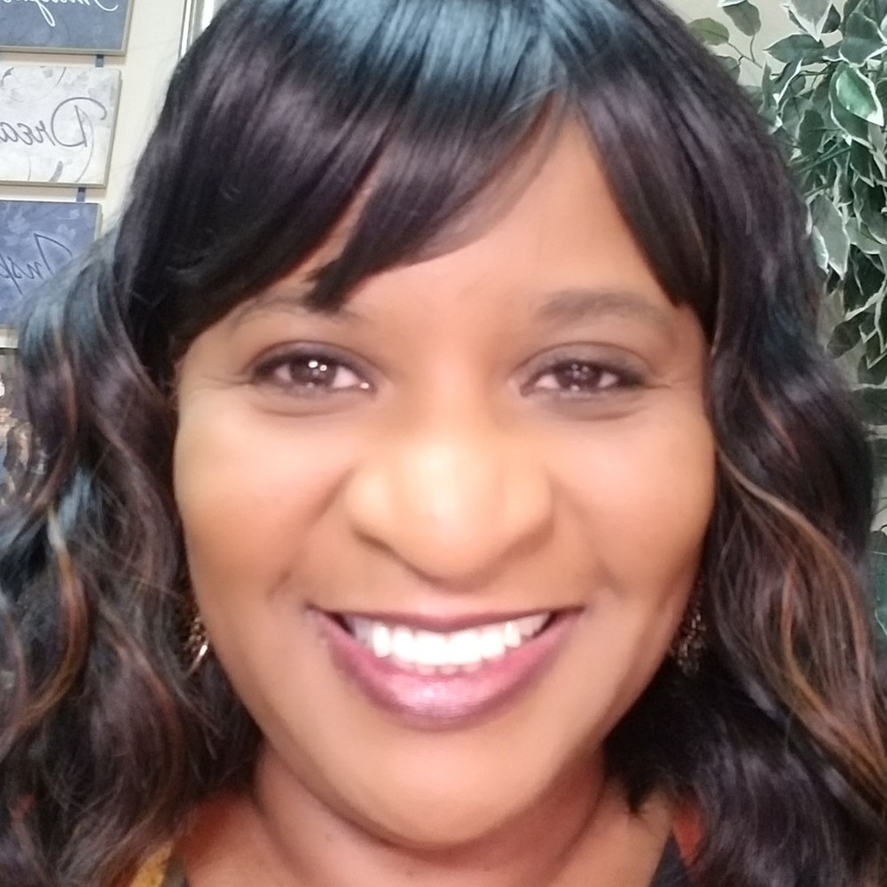 Meet your Posher, Jacquelyne batiste